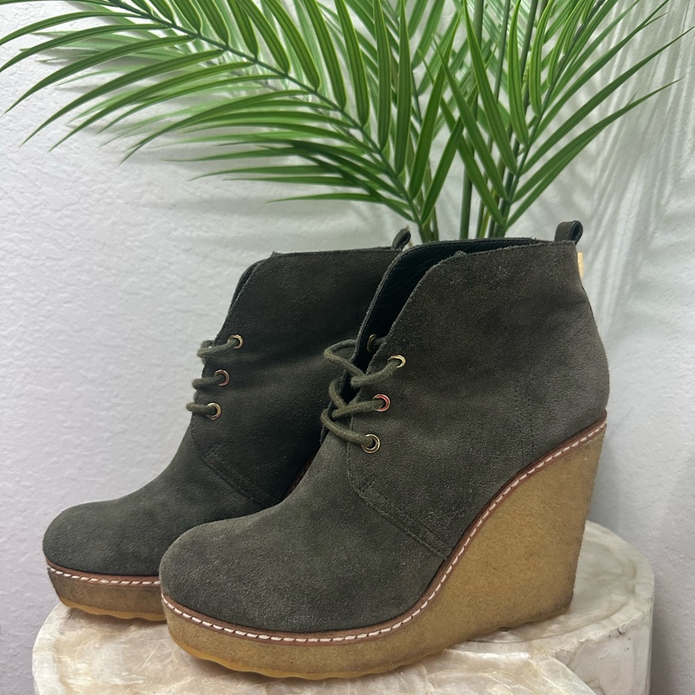 Tory Burch Olive Suede Vicki Wedge Booties Size 7.5